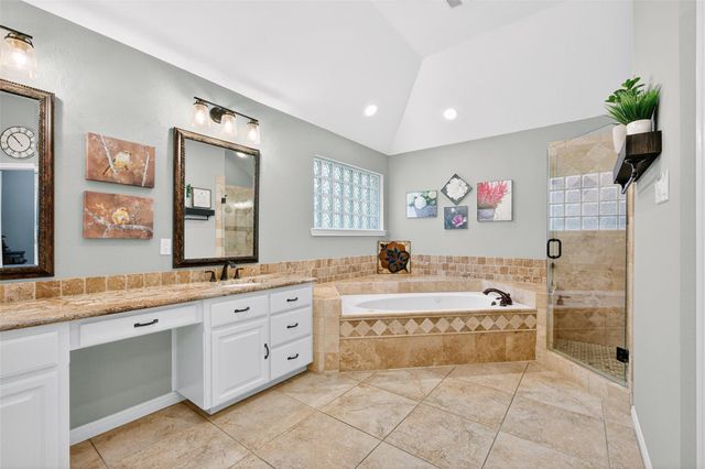 30110 Torrey Pines CIR, Georgetown, TX 78628