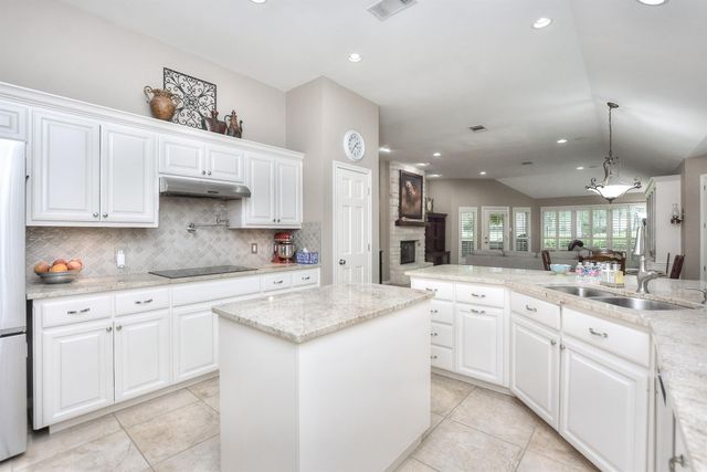30110 Torrey Pines CIR, Georgetown, TX 78628