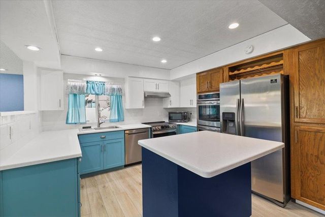 15709 N Glencrest Ct, Spokane, WA 99208