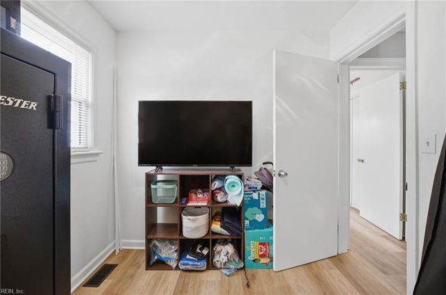 8455 Capeview AVE, Norfolk, VA 23503