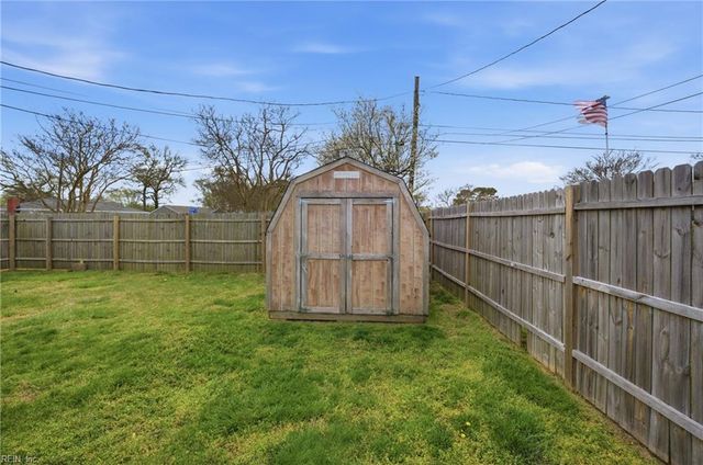 8455 Capeview AVE, Norfolk, VA 23503