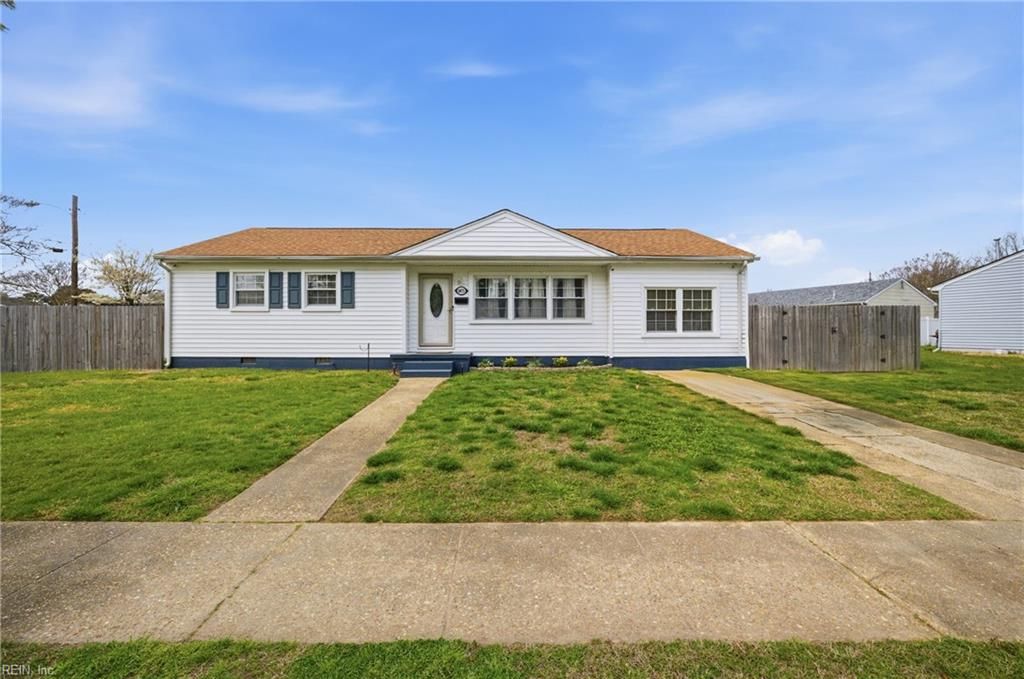 8455 Capeview AVE, Norfolk, VA 23503