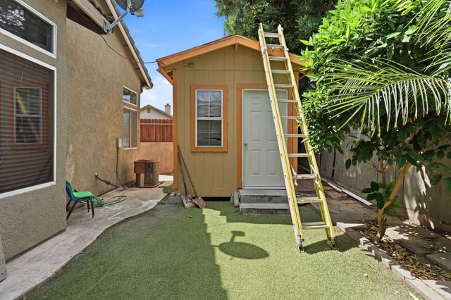 5421 Indian Ridge Ln, Salida, CA 95368