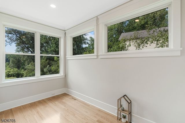 107 Chestnut Ave, Bernardsville Boro, NJ 07924
