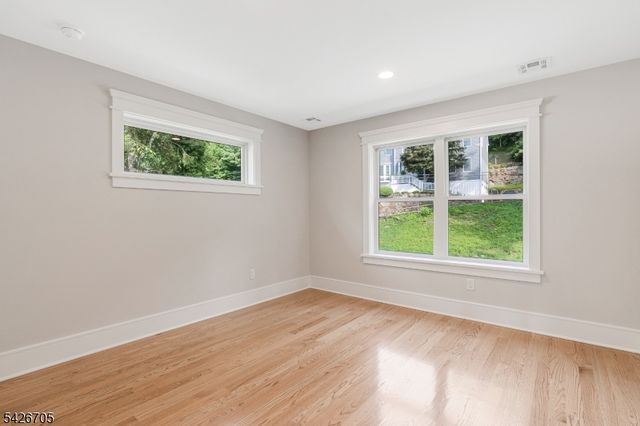 107 Chestnut Ave, Bernardsville Boro, NJ 07924