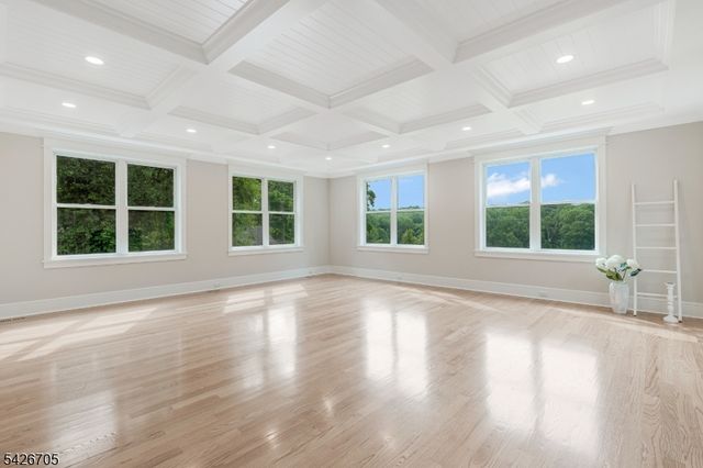 107 Chestnut Ave, Bernardsville Boro, NJ 07924