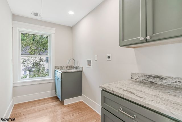 107 Chestnut Ave, Bernardsville Boro, NJ 07924
