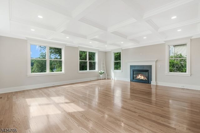 107 Chestnut Ave, Bernardsville Boro, NJ 07924