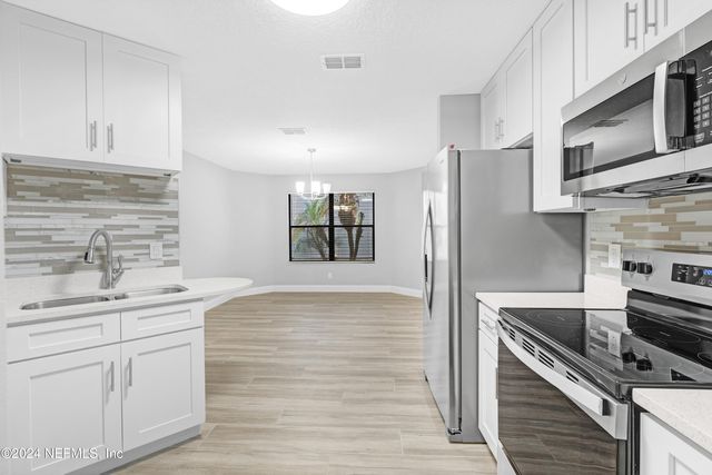 3912 ENGLISH COLONY Drive S, Jacksonville, FL 32257