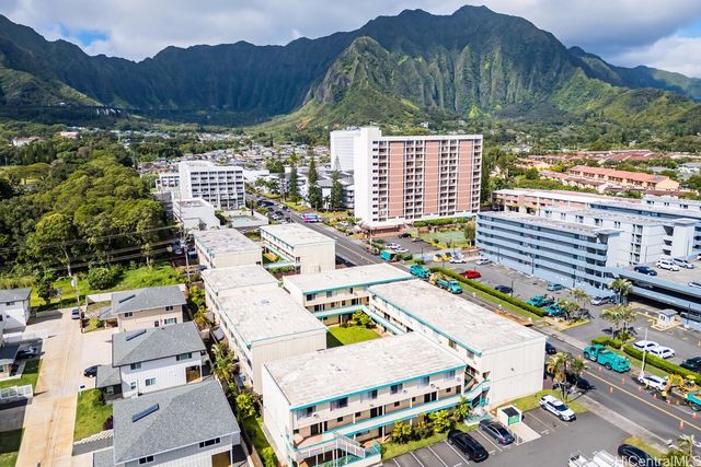 46-232 Kahuhipa Street D202, Kaneohe, HI 96744