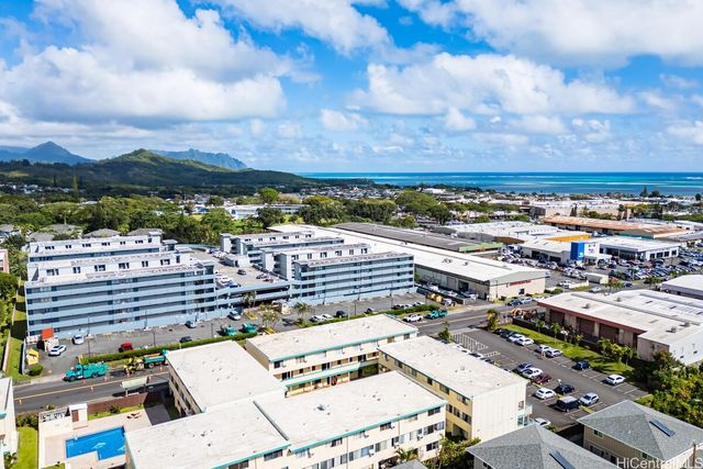 46-232 Kahuhipa Street D202, Kaneohe, HI 96744
