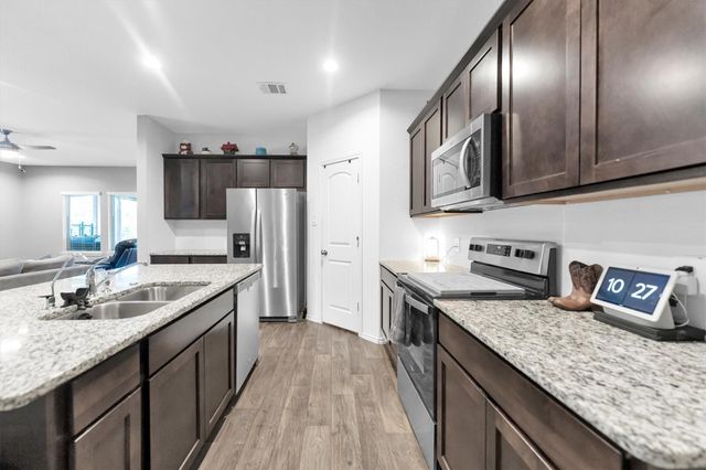 919 Republic Road, New Caney, TX 77357