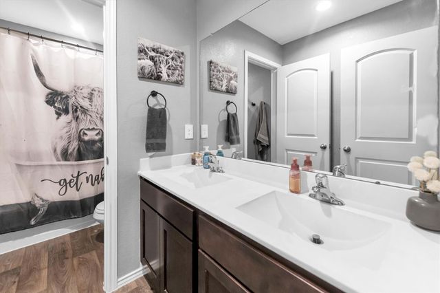 919 Republic Road, New Caney, TX 77357