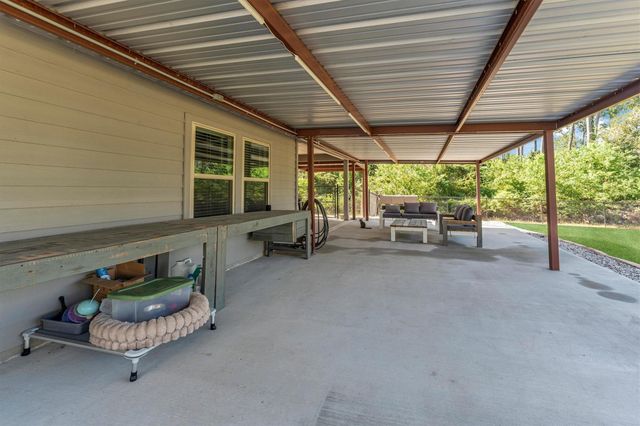 919 Republic Road, New Caney, TX 77357