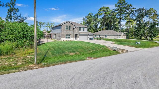 919 Republic Road, New Caney, TX 77357