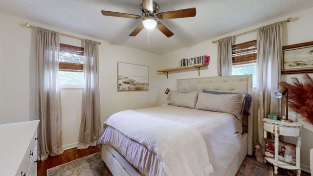 916 Turner Dr, Hartsville, TN 37074