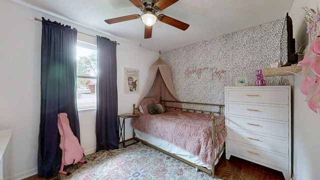 916 Turner Dr, Hartsville, TN 37074