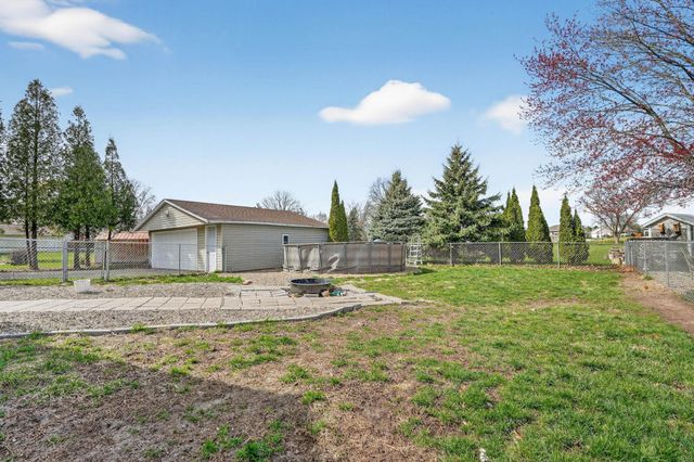 113 Shirley Avenue, Elk Run Heights, IA 50707