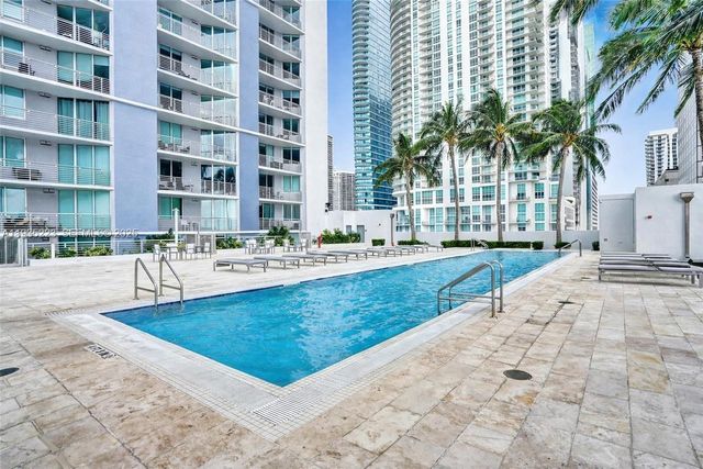 325 S Biscayne Blvd 14, Miami, FL 33131