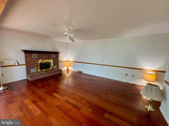 4135 CAMBERLAY DR, York, PA 17402