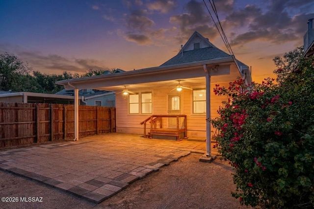 423 S 5th Avenue, Tucson, AZ 85701