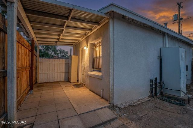 423 S 5th Avenue, Tucson, AZ 85701