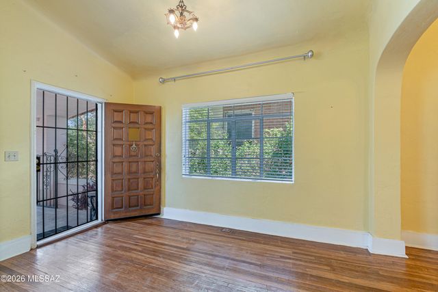 423 S 5th Avenue, Tucson, AZ 85701