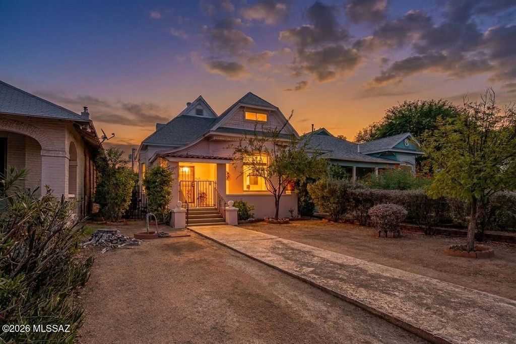 423 S 5th Avenue, Tucson, AZ 85701