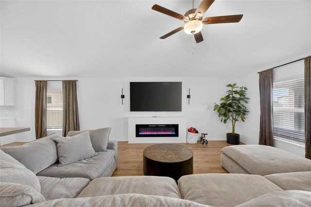 13054 VIOLET FLAME AVENUE, Wimauma, FL 33598