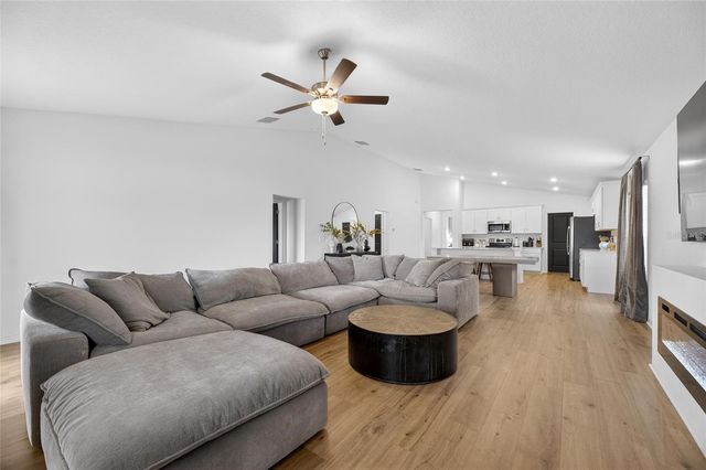 13054 VIOLET FLAME AVENUE, Wimauma, FL 33598