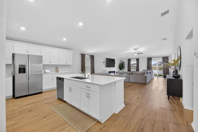 13054 VIOLET FLAME AVENUE, Wimauma, FL 33598