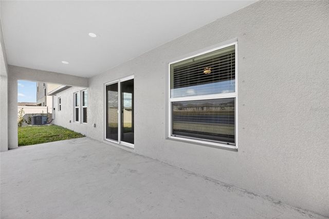 13054 VIOLET FLAME AVENUE, Wimauma, FL 33598