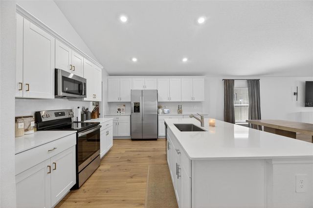 13054 VIOLET FLAME AVENUE, Wimauma, FL 33598