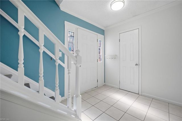 543 Biltmore DR, Virginia Beach, VA 23454
