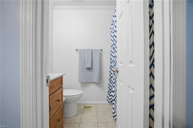 543 Biltmore DR, Virginia Beach, VA 23454
