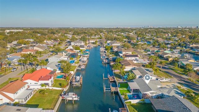 4644 BAY CREST DRIVE, Tampa, FL 33615