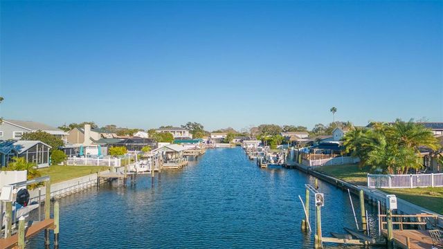 4644 BAY CREST DRIVE, Tampa, FL 33615