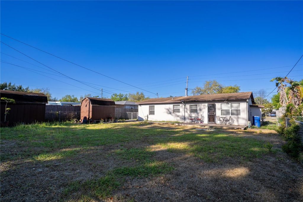 Image 25 of property listing at 2817 49TH STREET N, St Petersburg, FL 33710