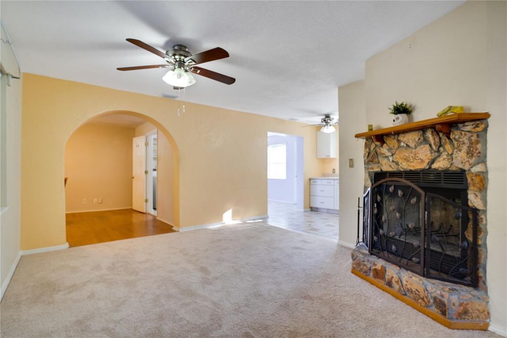 Image 5 of property listing at 2817 49TH STREET N, St Petersburg, FL 33710