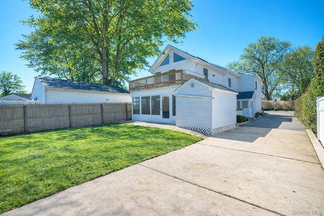 1250 2nd Street, New Suffolk, NY 11956