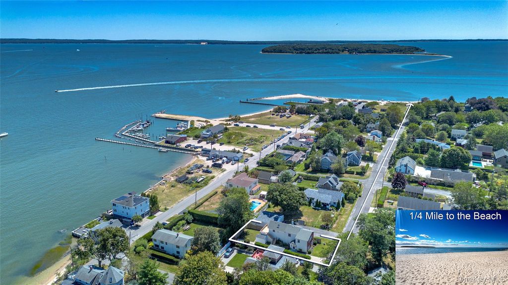 1250 2nd Street, New Suffolk, NY 11956