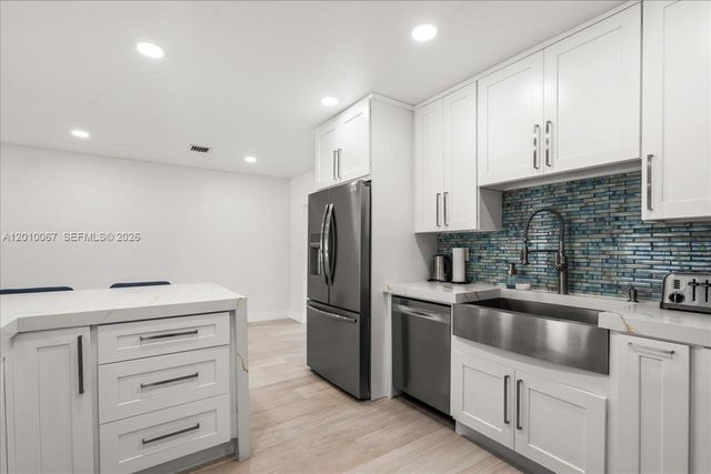 16380 SW 278th St, Homestead, FL 33031