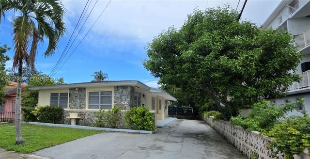 21 NW 32nd Court, Miami, FL 33125