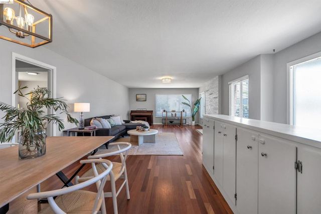 733 40Th St, Richmond, CA 94805