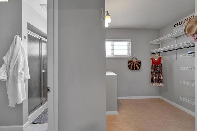 733 40Th St, Richmond, CA 94805