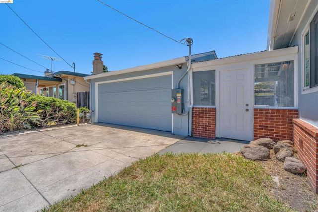 733 40Th St, Richmond, CA 94805