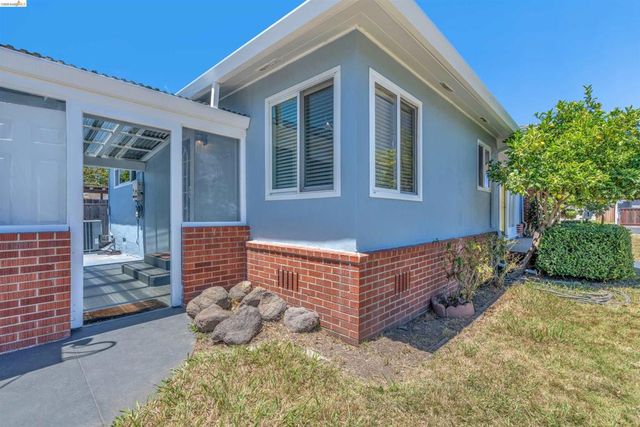 733 40Th St, Richmond, CA 94805