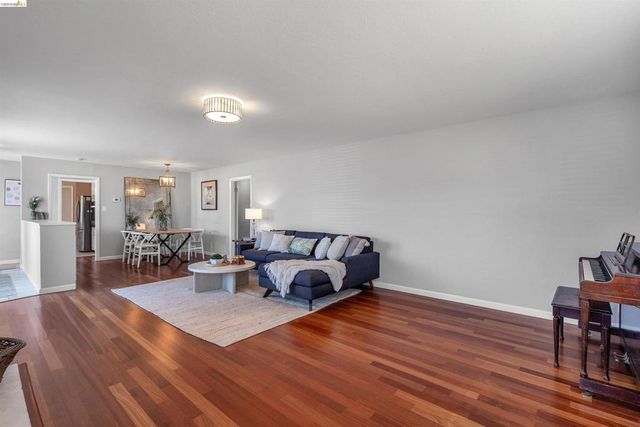 733 40Th St, Richmond, CA 94805