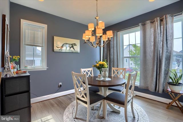 1732 DRIFTSTONE DR, Harrisburg, PA 17110