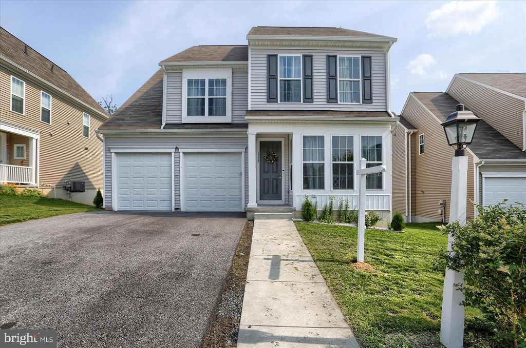 1732 DRIFTSTONE DR, Harrisburg, PA 17110